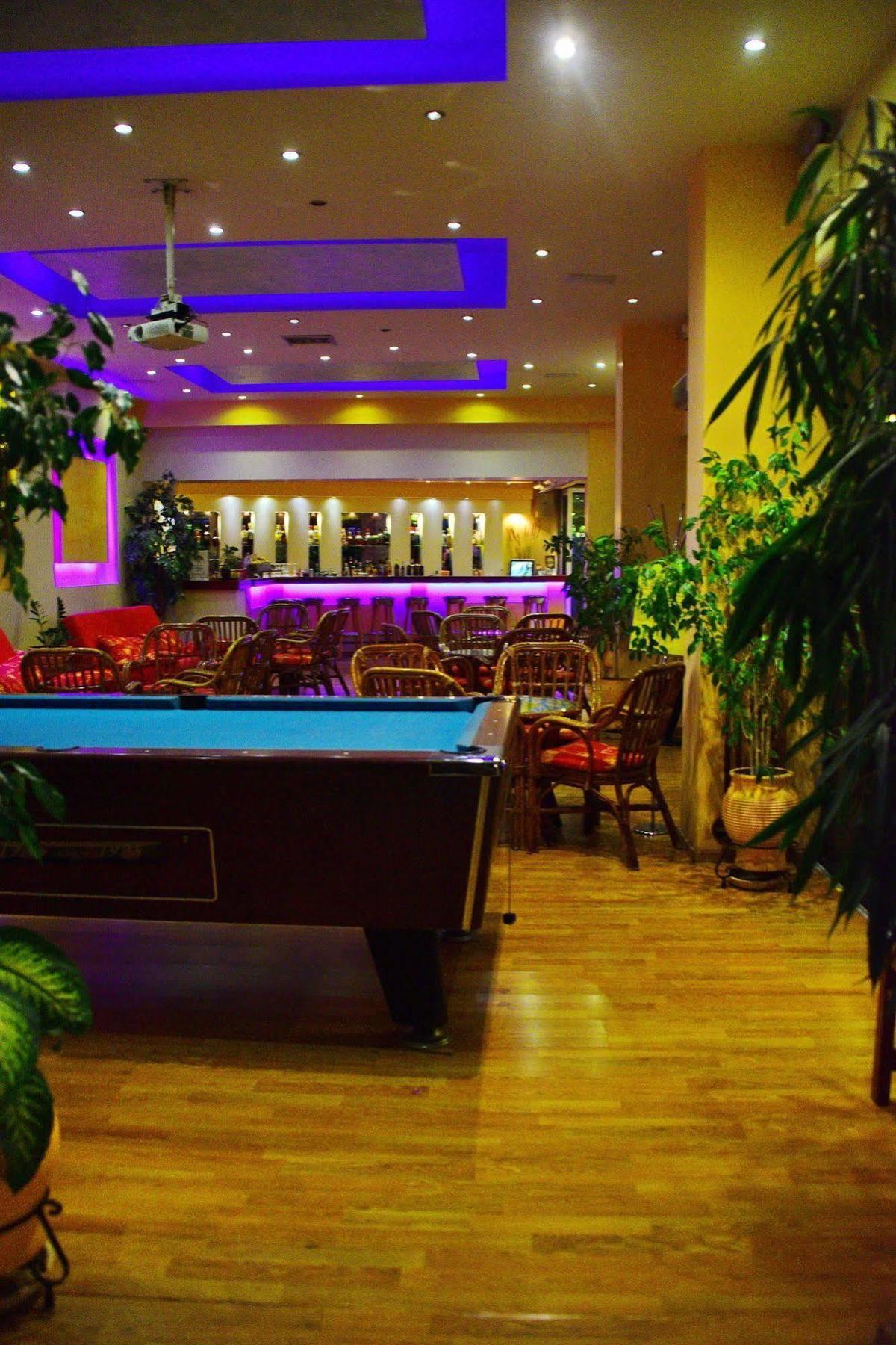 Sun Hotel